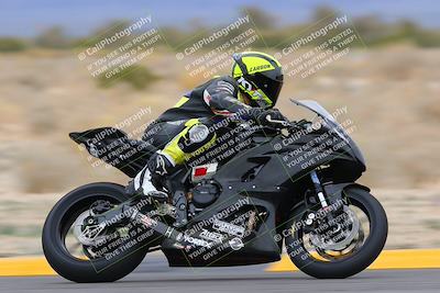 media/Jan-14-2023-SoCal Trackdays (Sat) [[497694156f]]/Turn 4 Set 2 (1030am)/